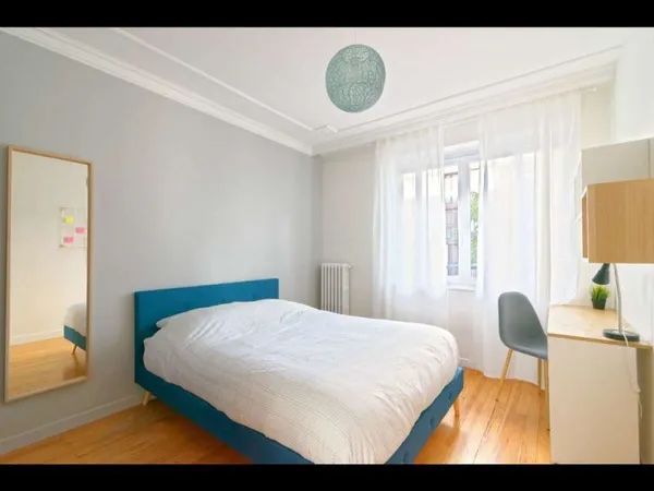 Appartement 5 pièces 90 m²