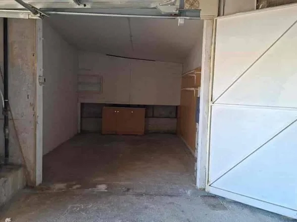 Parking 19 m²