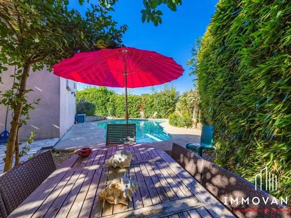Villa 5 pièces 157 m²