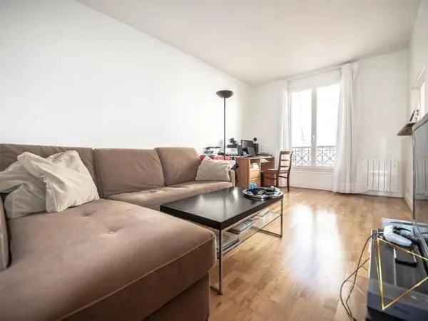 Studio 1 pièce 27 m²