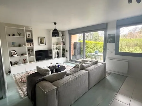 Appartement T2bis 59m2. Terrasse + jardin plein Sud dans résidence standing hautement sécurisée, sit