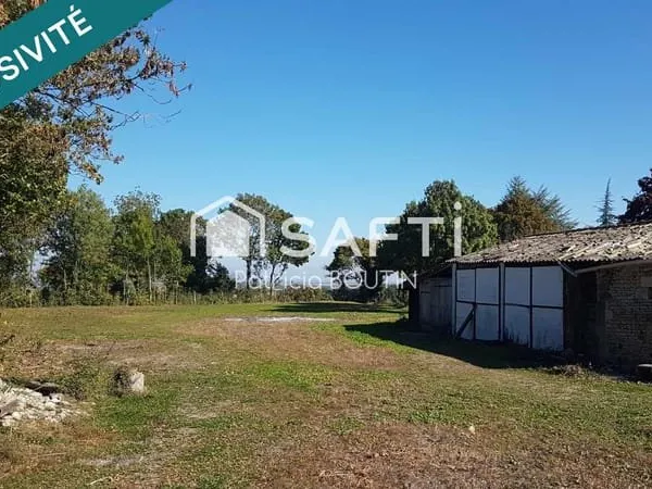 TERRAIN A BÂTIR 1700 M2 AVEC BÂTISSE EN PIERRE AUX PORTES DE NIORT !