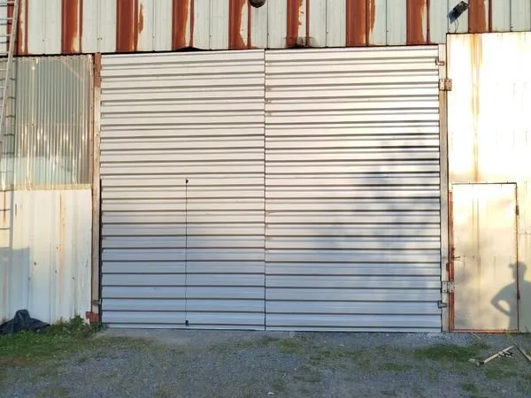 Hangar box 50 m2