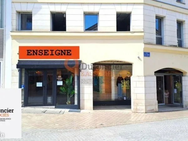 LOCAL COMMERCIAL 180 m² POITIERS