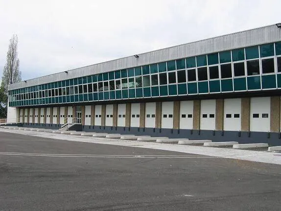 Entrepôt 4065 m²