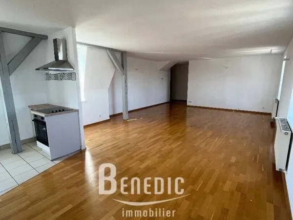 Triplex 3 pièces 90 m²