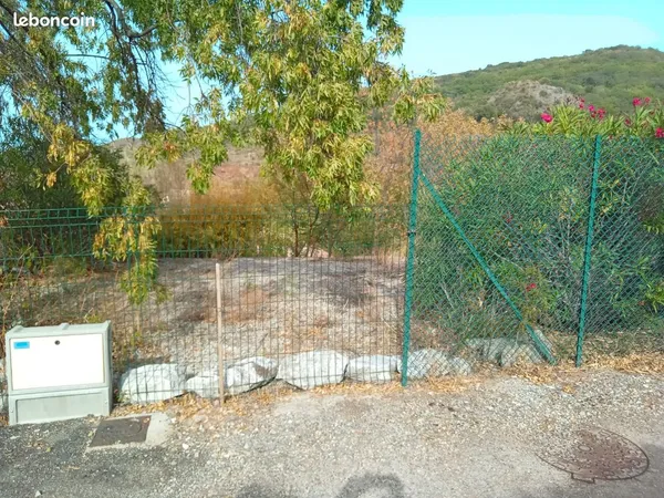 Terrain constructible 807