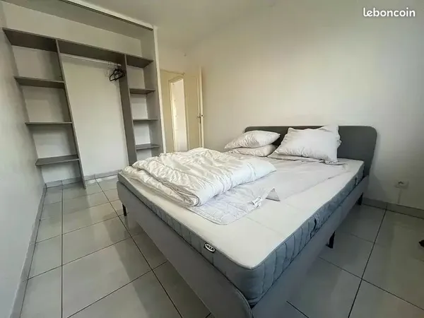 03 pièces meublé de 56m² avec ascenseur