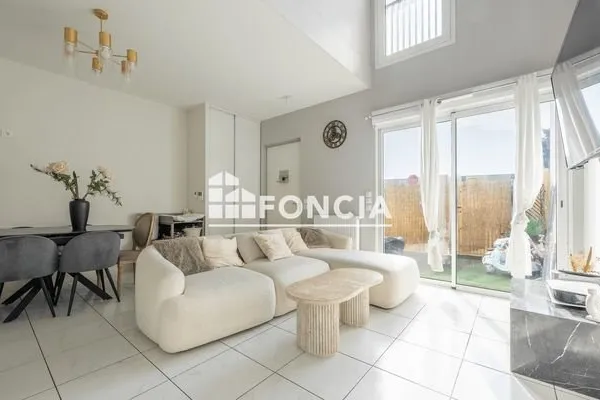 Appartement 4 pièces 82 m²