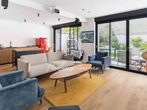 Maison 10 pièces 290 m²