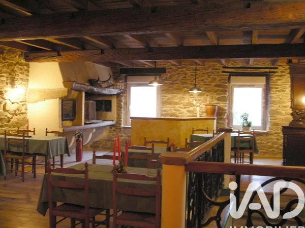Maison 5 pièces 225 m²