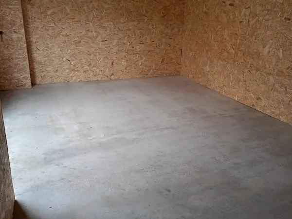 Garage + box de stockage de 40m2