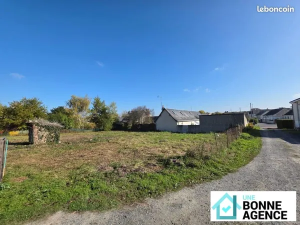 Terrain constructible - 812 m² - Chanceaux-sur-Choisille - Secteur Langennerie