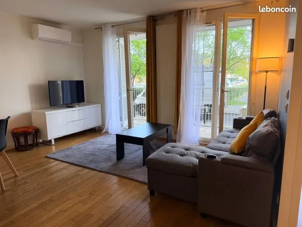 T2 MEUBLÉ 46 m² + parking - Bastide - Résidence L'Autre Quai”