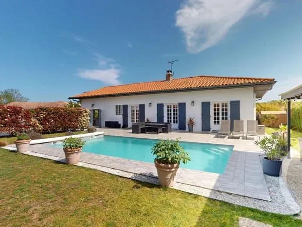 Maison 7 pièces 143 m²