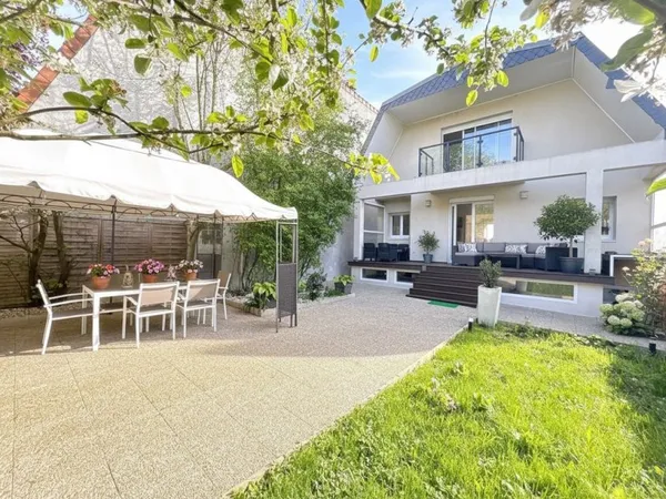 Maison de luxe 5 pièces 200 m²