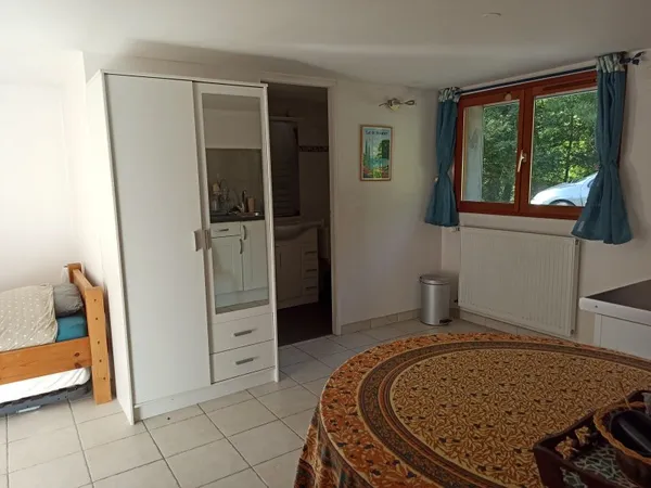 Loue studio meublé 24m² Chambéry pour une personne