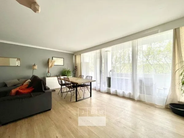 Appartement 4 pièces 93 m²