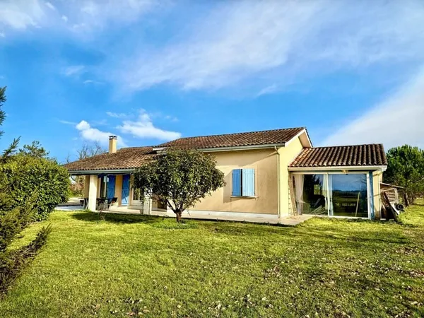 Charmante maison moderne avec vue exceptionnelle