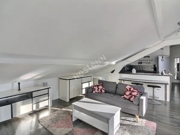 2 pièces 57m² Lumineux, sans vis-à-vis Proche centre et T2