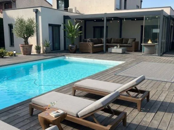 Maison 7 pièces 232 m²
