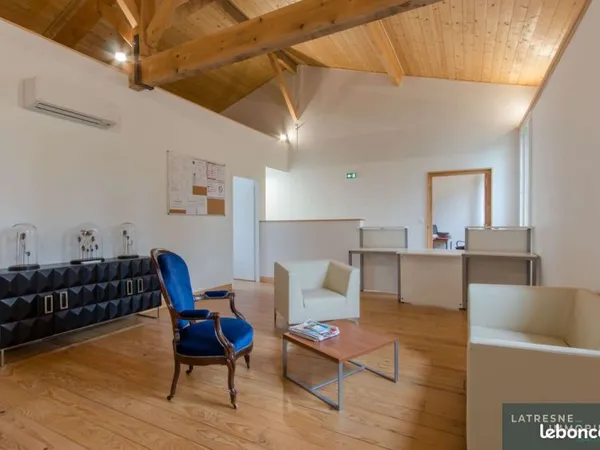 Local 120 m²