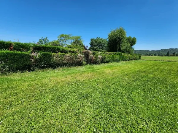 BORDES, A VENDRE Terrain plat constructible 1210 m²