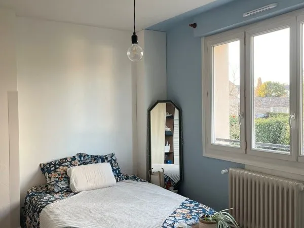 Loue chambre dans maison en colocation
