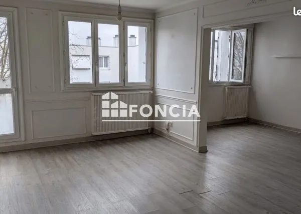 T3 de 78 m2 rue marc laffargue/ cave