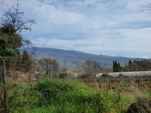 Terrain à bâtir 590 m²