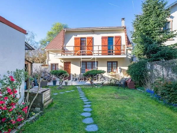 Maison 5 pièces 140 m²