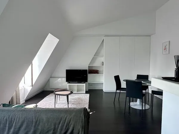Appartement Location Paris 2p 34m² 1975€