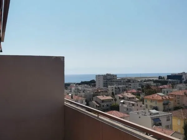 Carras Ferber 26m2 Top étudiant proche EDHEC FAC