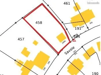 Terrain avec deux garages - Quartier Cuvelette FREYMING-MERLEBACH