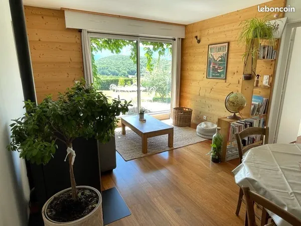 Rare : T2 vue/jardin Talloires Perroix