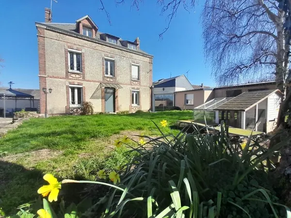 MAISON BOURGEOISE 5 CHAMBRES - GALLARDON PROCHE