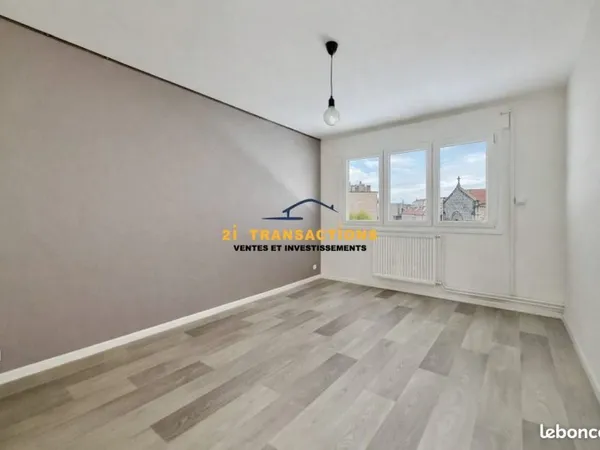 Studio 1 pièce 28 m²