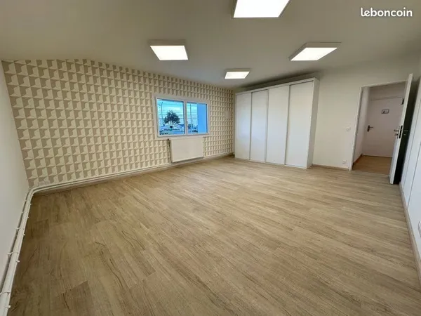 Plusieurs Bureaux individuels