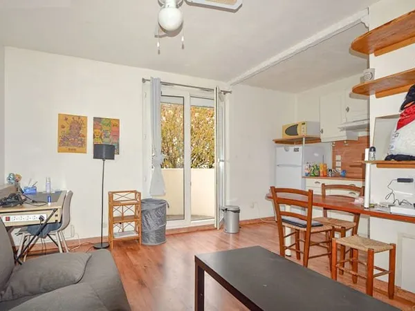 Studio 1 pièce 21 m²