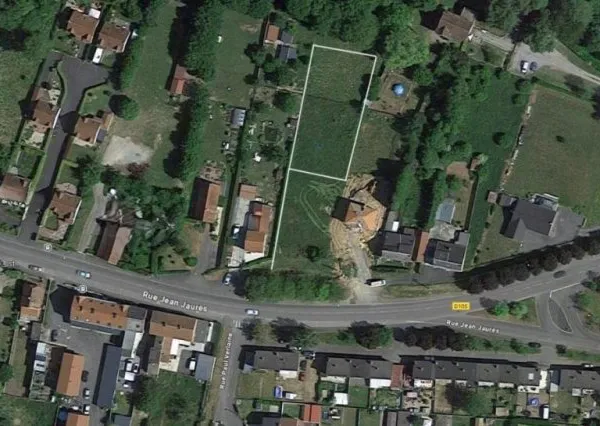 Terrain 1617 m²