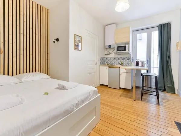 Studio 1 pièce 17 m²