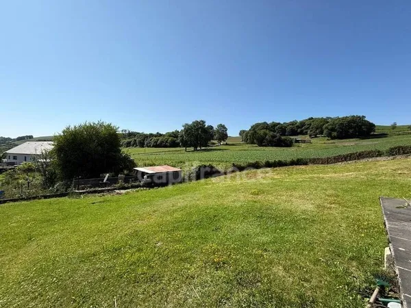 Terrain 789 m²