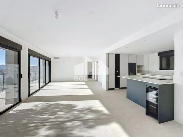 Appartement 4 pièces 101 m²