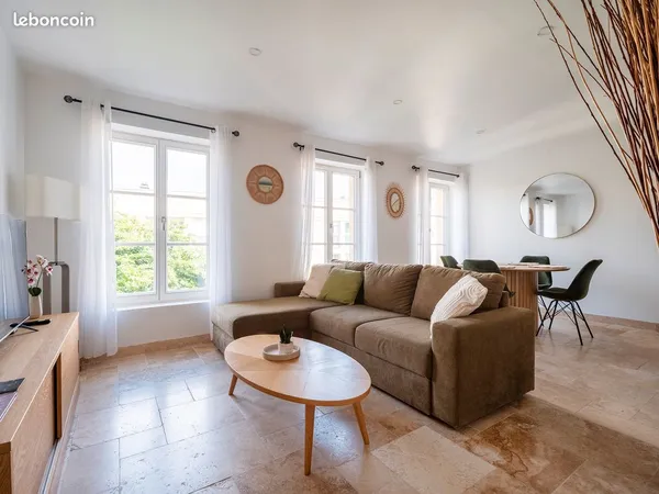 Location appartement F2 meublé neuf centre-ville - prêt à vivre, tout inclus - idéal moyenne durée b