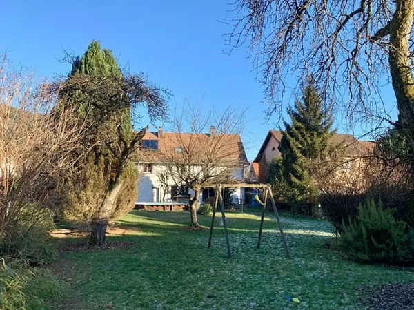 Vaste Maison de village