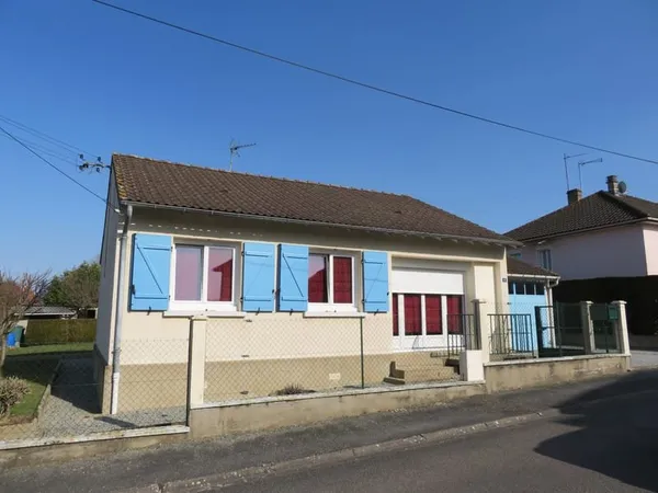 Maison sur sous-sol avec jardin et garage