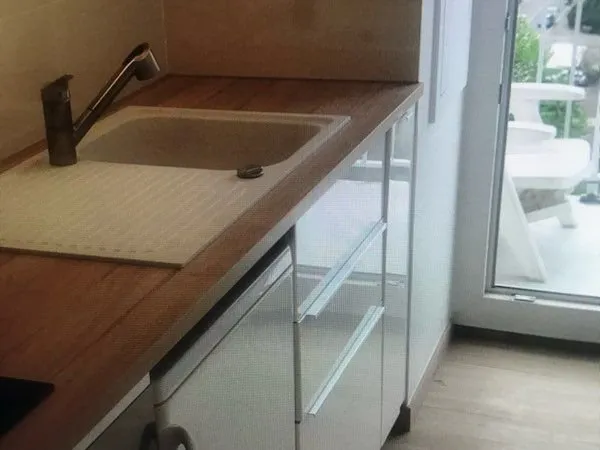 Beau F2 meublé Strasbourg Esplanade balcon et parking