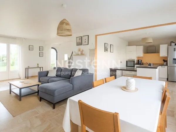LE DRENNEC - Maison de 7 pièces de 134 m2