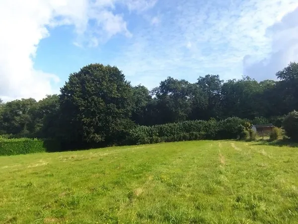 Terrain constructible 380 m²