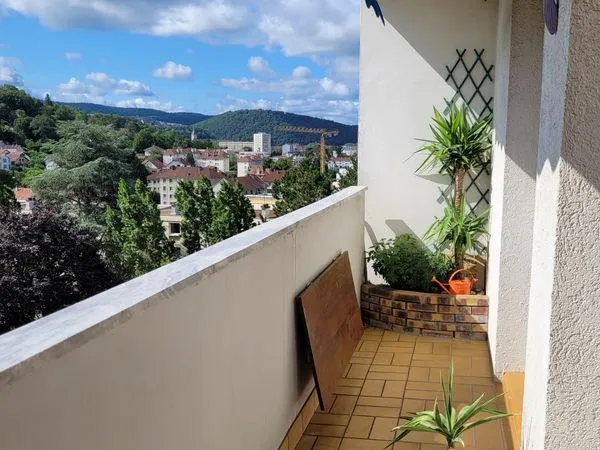 Appartement meublé 58m2 + garage en box